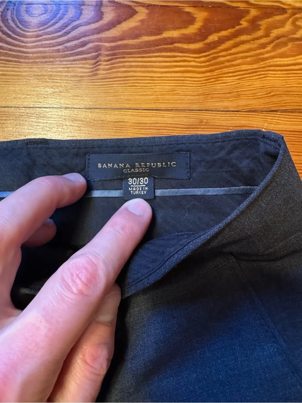 Banana Republic Classic Fit Charcoal Gray Men's Wool Two-Button Suit